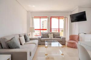 Vista al mar+piscina+garaje en playa Muchavista