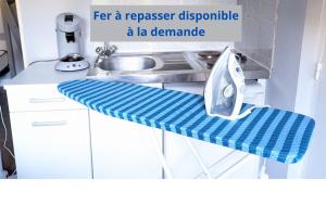 Appartements Grands Studios Maillochon acces Gare de Poitiers et Centre ville a Pieds : photos des chambres