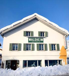 Waldheim Laax Pension - 3hvězdičkové hotely ve městě Laax