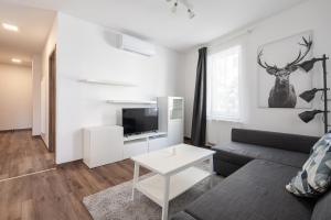 Corviana Apartments with balcony