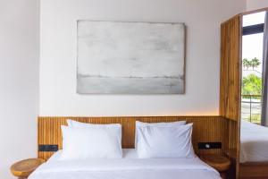 Lux Seis 3BR Canggu - Free Airport Transport and 24 Security