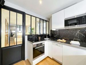 Eiffel Tower - Premium apartment for 4