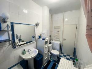 Cozy and Modern 2-bedroom Apartment