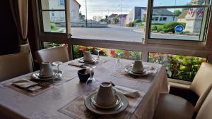 Hotels Hotel Saint Jacques : photos des chambres