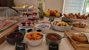 Hotels Hotel Saint Jacques : photos des chambres
