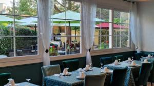 Hotels Hotel Saint Jacques : photos des chambres