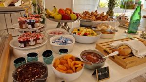 Hotels Hotel Saint Jacques : photos des chambres