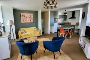 Appartement 2 chambres en centre-ville - Saint-Aubin-le-Cloud