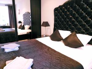 Modern 2 bedroom apartment in the city centre