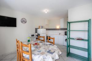 Maisons de vacances Maison proche ocean - 6 pers : photos des chambres