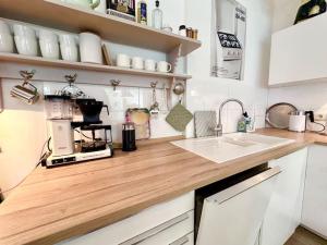 Stylish Quiet City Oasis near Cologne Central Station