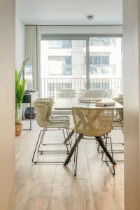 5-Guest Studio in Ostend, Steps from the Beach