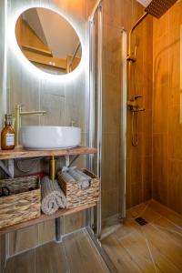 Jacuzzi Sauna privatif - La Cabanette Spa