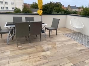 Hotels Cit'Hotel Le Chene Vert : photos des chambres