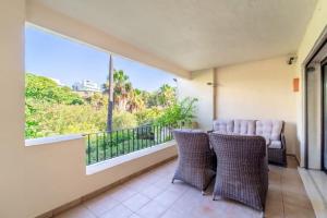 Elegant 3-Bedroom Apartment in La Quinta Marbella