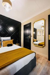 Appartements Jacuzzi Deluxe - Penthouse : photos des chambres