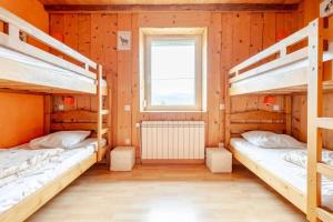 Maisons de vacances Maison conviviale avec cheminee a Hauts-de-Bienne : photos des chambres