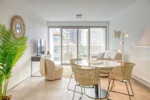 4-Person Apartment by Ostend Beach With Parking