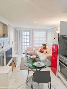 Blessed Luxury Cottage into Nature in Sandton Apartment in Sandton - Johannesburg