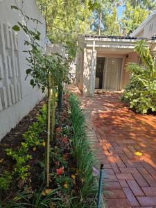 Blessed Luxury CottageNature in Sandton Apartment in Sandton