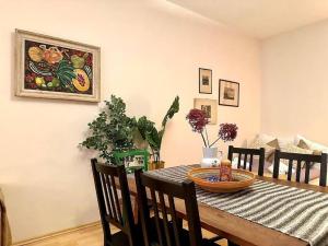 Next To First District, Traditional Vienna Apartment