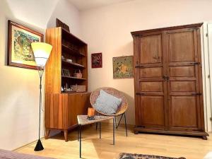 Next To First District, Traditional Vienna Apartment