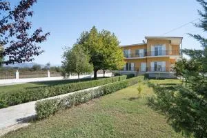 Villa Estia - كانالي