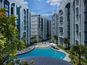 Two Flamingo Apartment 1