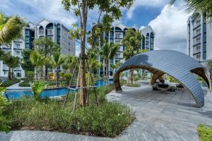 Two Flamingo Apartment 1