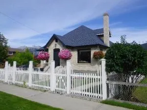 The White Brick Inn - Jasper