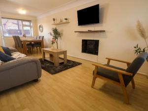 The Cloud House Hoole