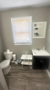 Cozy 2bed 1bath Memphis in-law suite 5 minutes from I240W