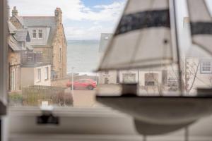 Marine Park No 10 - Elie