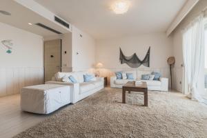 Villa Blue Sphere with Pool by Wonderful Italy