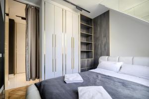 AboutArtApartments - 3840