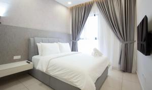 KL Premium Dual Key Studio with KLCC view on the 56th floor