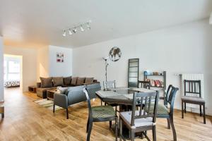 Appartements Chambre privee dans un appartement en colocation, parking gratuit : photos des chambres