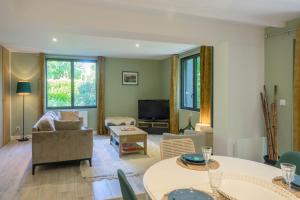Villas Proche ORLEANS - Maison 2 chambres - Acces direct au Bord du Loiret : photos des chambres