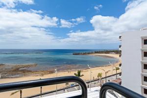 Luxury Ocean Views 2BR House - Private Parking