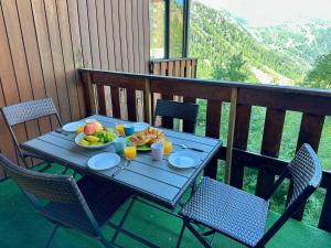 4 Seasons for 8 persons with Sauna and Local Ski