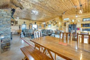 Hot Tub and Fire Pit Family Retreat in South Dakota