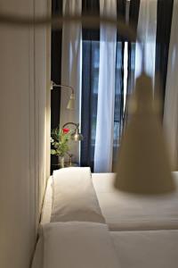 Twin Room with Pool View room in Hotel Trias