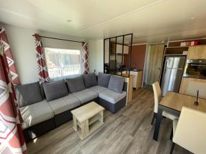 Mobilhome-vue lac-4 étoiles -Lac des Rêves