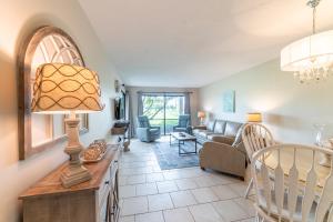 Edgewater Villa 2006 Sandy Shores Hideaway