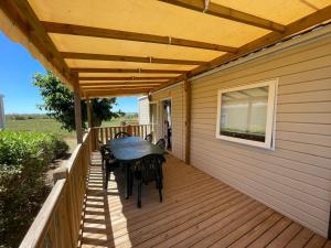 Campings Mobilhome-vue lac-4 etoiles -Lac des Reves : photos des chambres