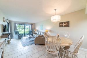 Edgewater Villa 2006 Sandy Shores Hideaway