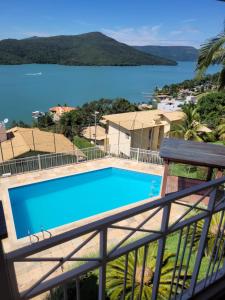 Casa completa em Escarpas do lago com vista deslumbrante