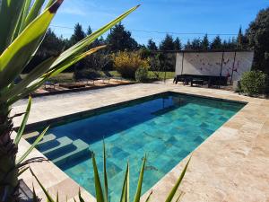 Maisons de vacances Ritournelle en Provence 19 personnes 4 etoiles : photos des chambres