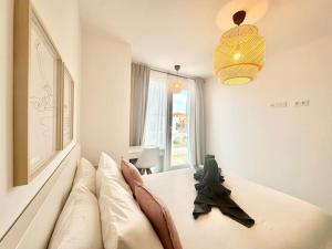 El Queque Sea View 2 bedroom 2desks and balcony