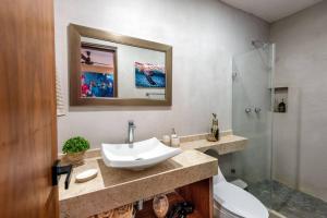 Tanah vikas Luxury 1BD in Aldea Zama Beach Access